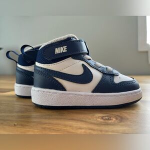 Nike Court Borough Mid 2, baby/toddler size 5c